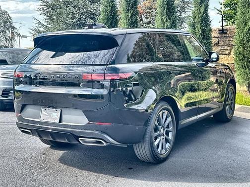 2025 Land Rover Range Rover Sport P360 SE