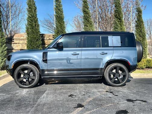 2026 Land Rover Defender P400 X-Dynamic SE