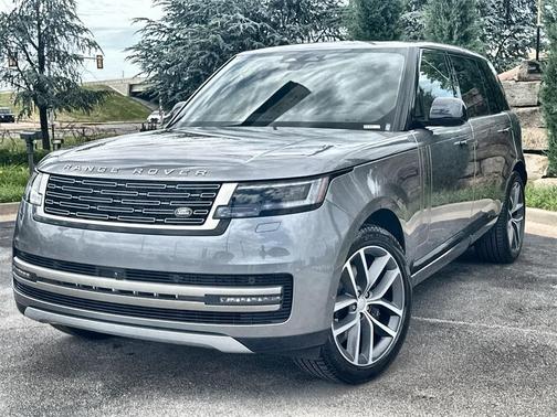 2025 Land Rover Range Rover P400 SE 7 Seat