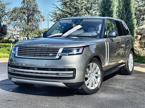 2023 Land Rover Range Rover P400 SE