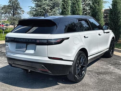 2026 Land Rover Range Rover Velar P250 Dynamic SE