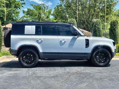 Fuji White 2026 Land Rover Defender P300 S