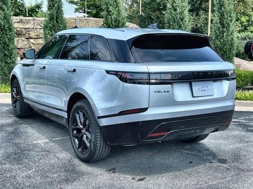 2025 Land Rover Range Rover Velar P250 Dynamic SE