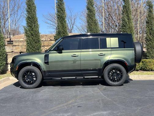 2026 Land Rover Defender P400 X-Dynamic SE