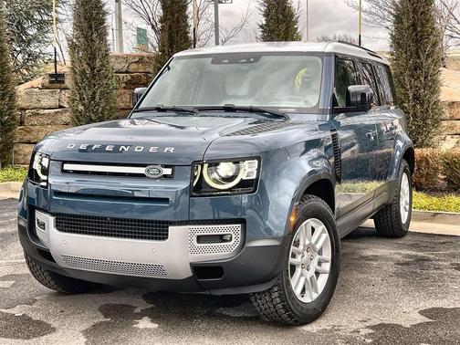 2025 Land Rover Defender P300