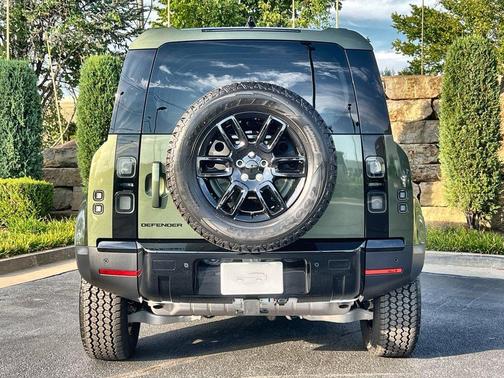 Woolstone Green 2026 Land Rover Defender P300 S