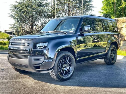 Santorini Black 2026 Land Rover Defender P400 X-Dynamic SE