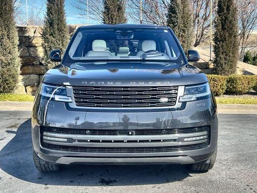 2023 Land Rover Range Rover P400 SE