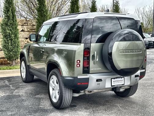 2024 Land Rover Defender P300 S