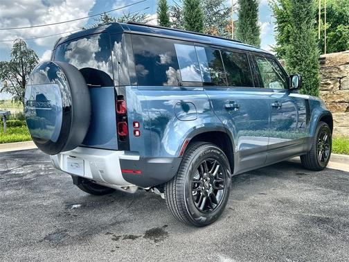 2025 Land Rover Defender P300