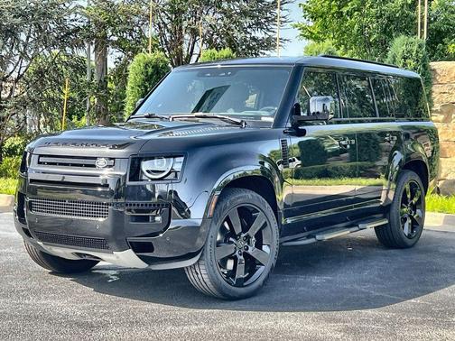 Santorini Black 2026 Land Rover Defender P500 V8