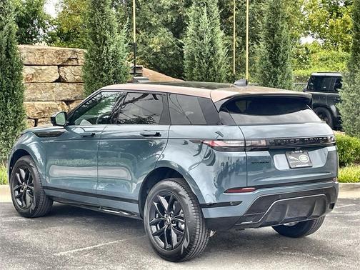 2025 Land Rover Range Rover Evoque Dynamic SE