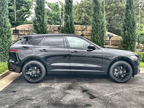 2026 Jaguar F-PACE P400 R-Dynamic S