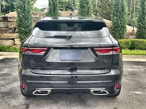 2026 Jaguar F-PACE P400 R-Dynamic S