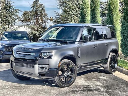 2025 Land Rover Defender P525 V8