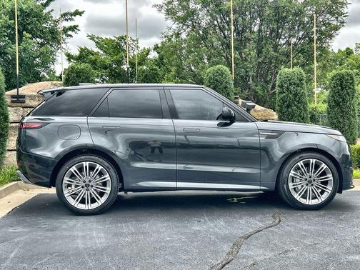 Carpathian Grey 2026 Land Rover Range Rover Sport P400 Dynamic SE
