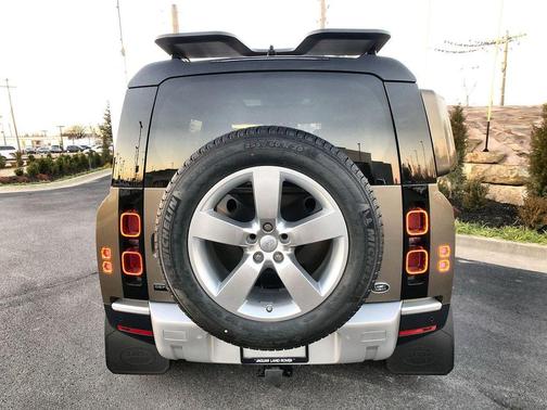 Gondwana Stone 2020 Land Rover Defender 110 First Edition