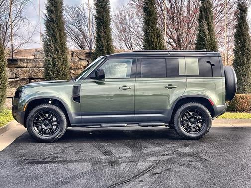 2026 Land Rover Defender S