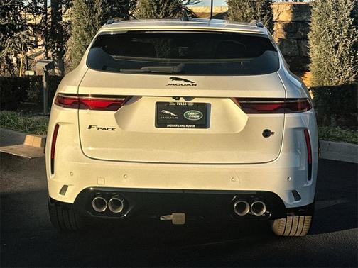 2023 Jaguar F-PACE SVR