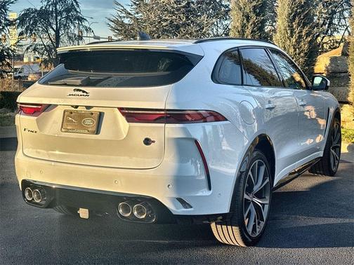 2023 Jaguar F-PACE SVR