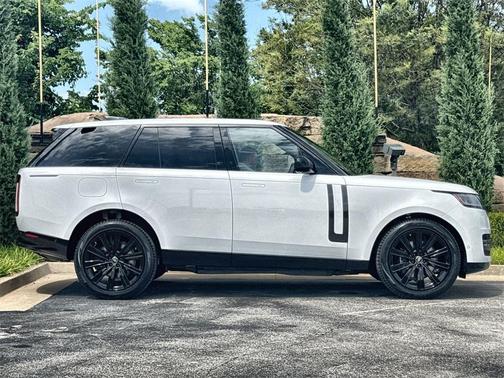 2025 Land Rover Range Rover P550e Autobiography