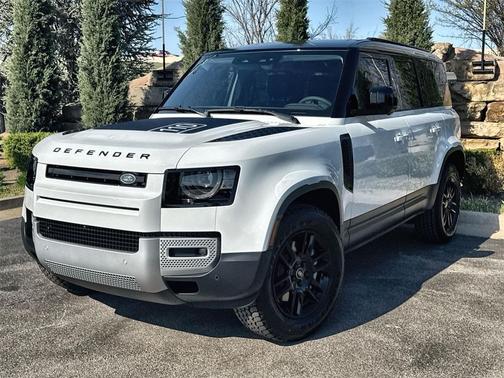 2025 Land Rover Defender P300