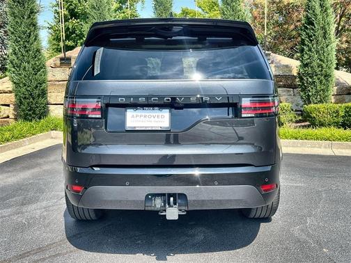 2025 Land Rover Discovery P360 Dynamic SE