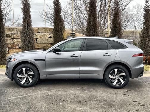 2024 Jaguar F-PACE P250 R-Dynamic S