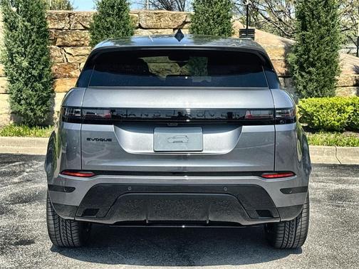 2026 Land Rover Range Rover Evoque Dynamic SE