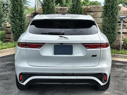 2026 Jaguar F-PACE P250 R-Dynamic S