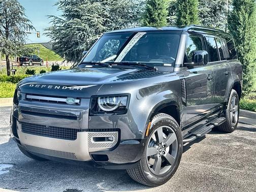 2025 Land Rover Defender P400 X-Dynamic SE