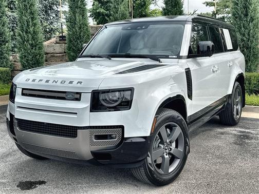 2025 Land Rover Defender P400 X-Dynamic SE