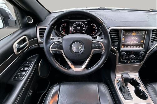 Bright White Clearcoat 2017 Jeep Grand Cherokee Overland