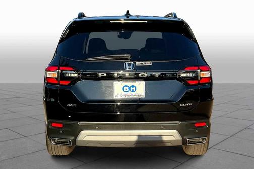 2025 Honda Pilot Elite
