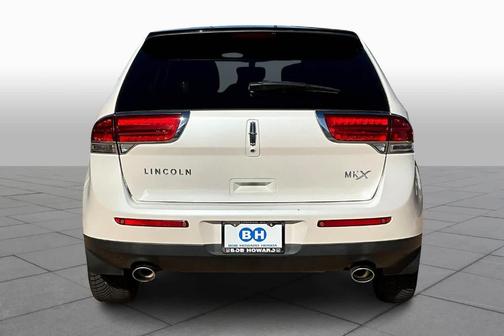 2015 Lincoln MKX Base