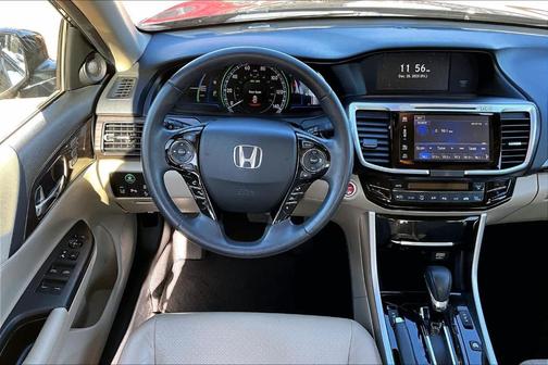 2017 Honda Accord Hybrid Touring