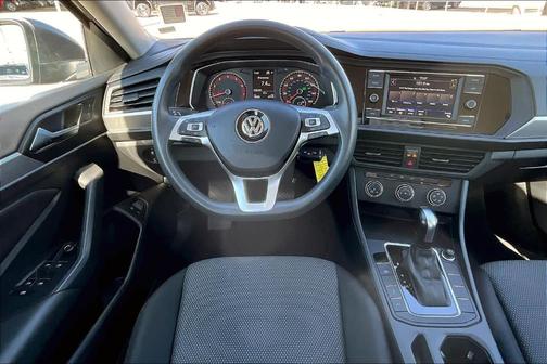 Platinum Gray Metallic 2021 Volkswagen Jetta 1.4T S