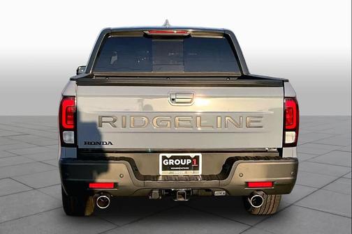 Sonic Gray Pearl 2026 Honda Ridgeline Black