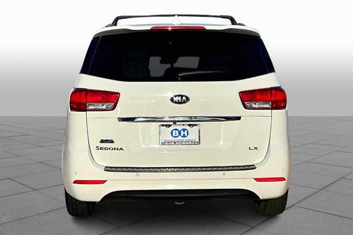 2016 Kia Sedona LX
