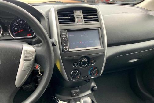 2019 Nissan Versa 1.6 SV