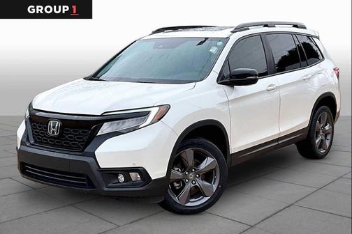 White Diamond Pearl 2019 Honda Passport Touring