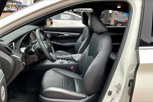 2022 INFINITI QX55 ESSENTIAL