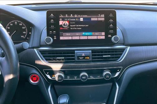 Platinum White Pearl 2018 Honda Accord EX-L