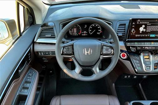 2025 Honda Odyssey Touring