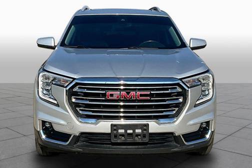 Quicksilver Metallic 2022 GMC Terrain SLT