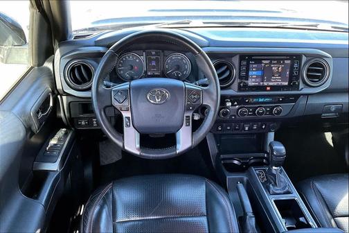Midnight Black Metallic 2019 Toyota Tacoma TRD Pro
