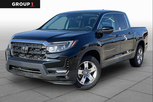 Crystal Black Pearl 2025 Honda Ridgeline RTL