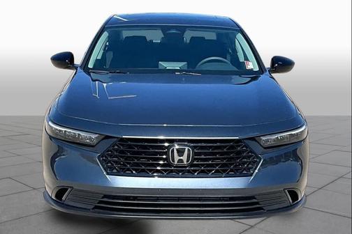 Meteorite Gray Metallic 2025 Honda Accord SE