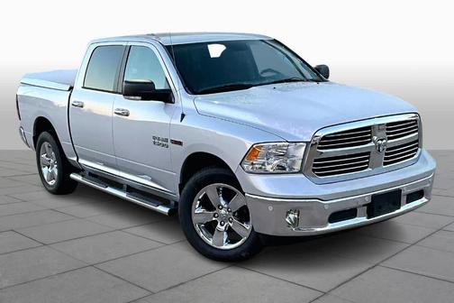 2015 RAM 1500 SLT