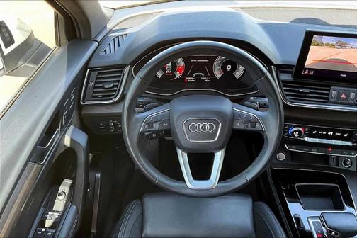 2021 Audi Q5 40 Premium Plus